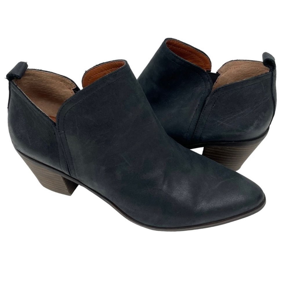 Lucky Brand “Leslie” leather ankle boots!